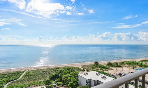 1900 S Ocean Boulevard 14t, Lauderdale-by-the-sea, FL 33062