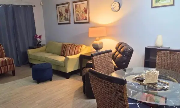 6967 SW 40th Street 5-r, Miramar, FL 33023
