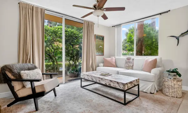 600 Scotia Drive 108, Hypoluxo, FL 33462