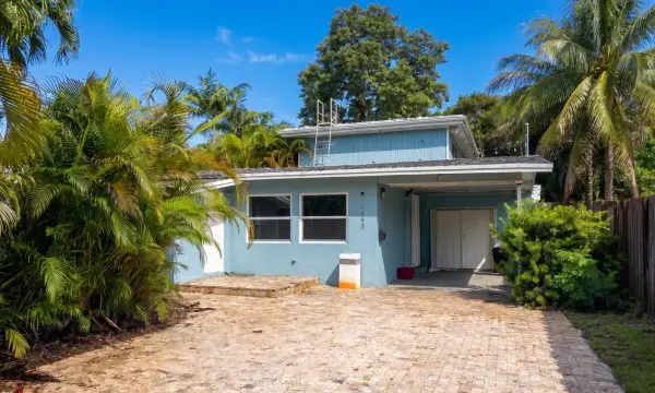 1643 NE 8th Avenue, Fort Lauderdale, FL 33305