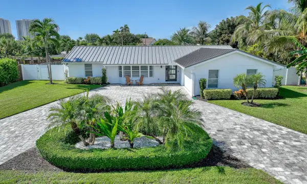 1191 Bimini Lane, Singer Island, FL 33404
