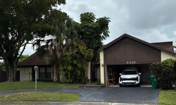 8350 NW 51st Street, Lauderhill, FL 33351