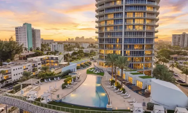 701 N Fort Lauderdale Beach Boulevard 704, Fort Lauderdale, FL 33304