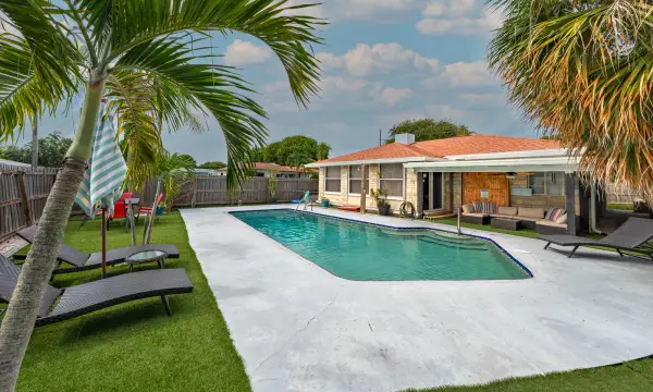 1202 N K Street, Lake Worth Beach, FL 33460