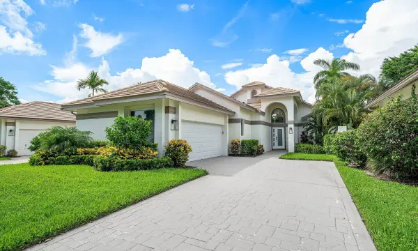 5455 NW 20th Avenue, Boca Raton, FL 33496