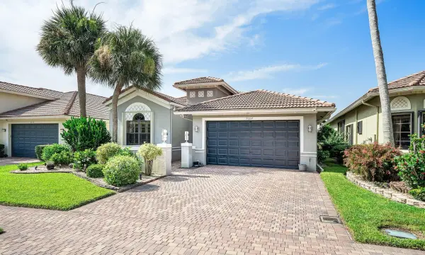 7167 Boscanni Drive, Boynton Beach, FL 33437
