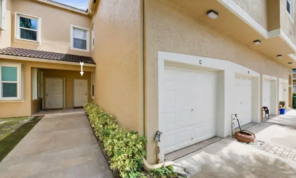 160 Village Boulevard G, Tequesta, FL 33469