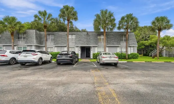 424 NW 70th Avenue 121, Plantation, FL 33317