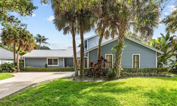 18831 Misty Lake Drive, Jupiter, FL 33458