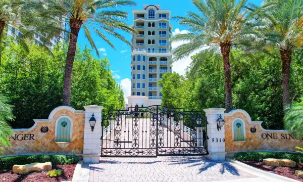 5310 N Ocean Drive, Unit 301, Singer Island, FL, 33404