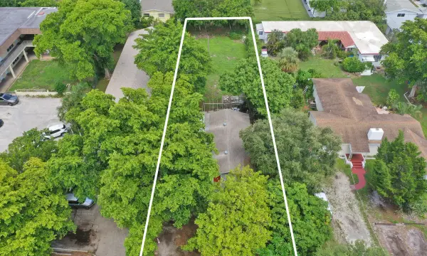 2315 Monroe Street, Hollywood, FL 33020