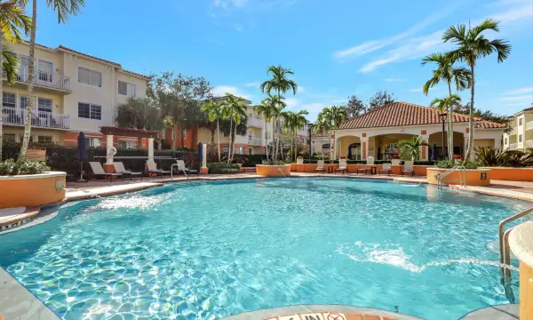 9873 Baywinds Drive 5302, West Palm Beach, FL 33411