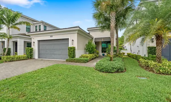 13502 Artisan Circle, Palm Beach Gardens, FL 33418