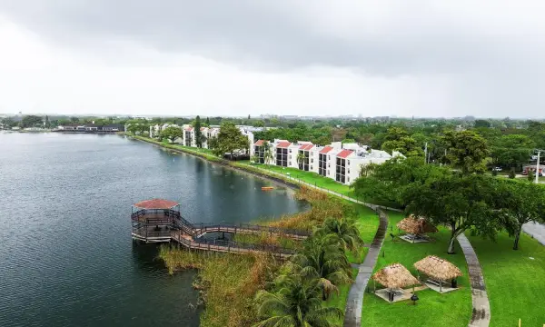 112 Lake Emerald Drive 203, Oakland Park, FL 33309