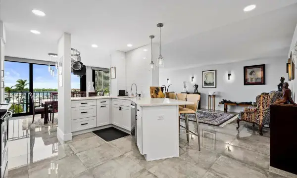 120 Lakeshore Drive 4360, North Palm Beach, FL 33408