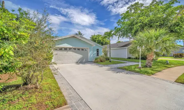 4775 Brook Drive, West Palm Beach, FL 33417