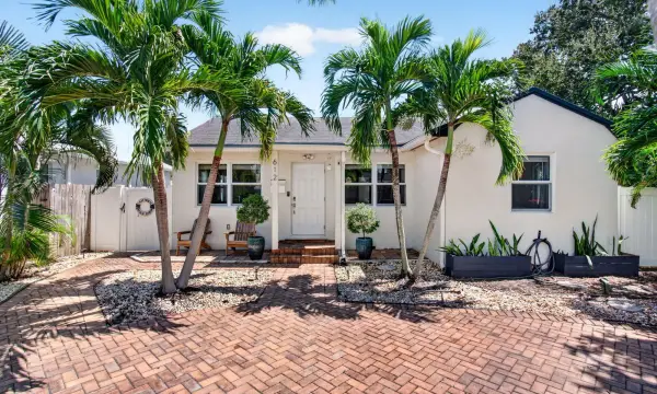 612 N C Street, Lake Worth, FL 33460