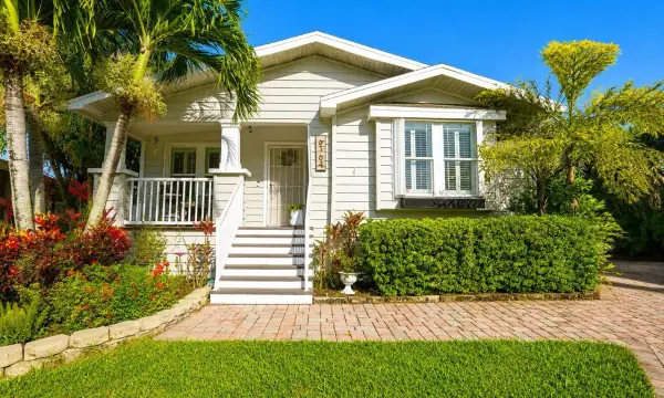 6164 N Ironwood Lane, Atlantis, FL 33462