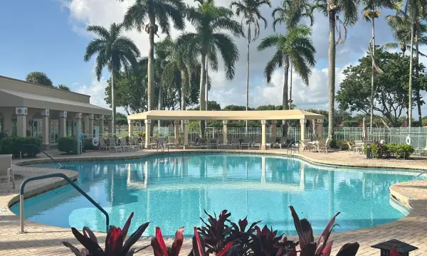5914 Regal Glen Drive 204, Boynton Beach, FL 33437