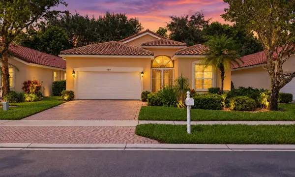 11811 Grove Ridge Lane, Boynton Beach, FL 33437