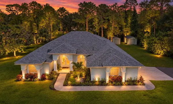 16085 E Secretariat Drive, The Acreage, FL 33470