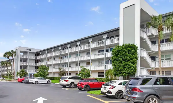2802 Victoria Way O3, Coconut Creek, FL 33066