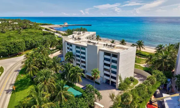 6885 N Ocean Boulevard 1010, Ocean Ridge, FL 33435