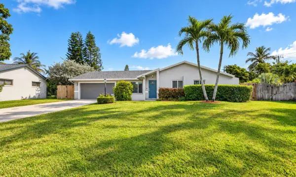 22606 SW 6th Street, Boca Raton, FL 33433
