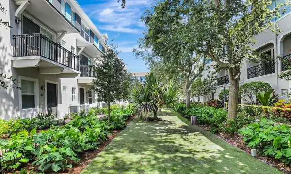 54 Atlantic Grove Way, Delray Beach, FL 33444
