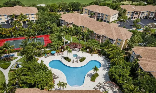 6400 Emerald Dunes Drive 104, West Palm Beach, FL 33411