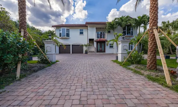 4108 S Ocean Boulevard, Highland Beach, FL 33487