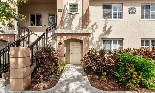 3516 Briar Bay Boulevard 103, West Palm Beach, FL 33411