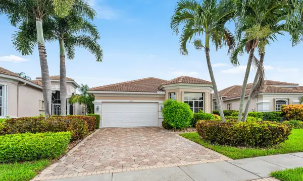 6947 Fairway Lakes Drive, Boynton Beach, FL 33472