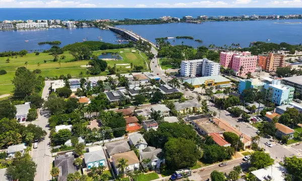 113 N Lakeside Drive #5 & #6, Lake Worth Beach, FL 33460