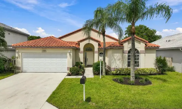 4969 Broadstone Circle, West Palm Beach, FL 33417