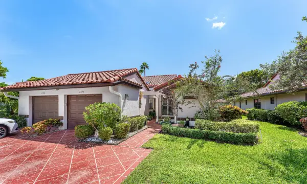 6375 Kings Gate Circle, Delray Beach, FL 33484