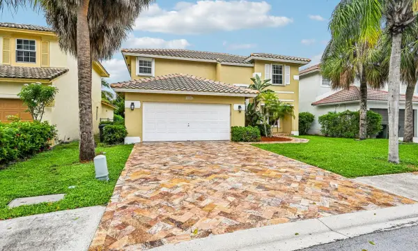 6520 NW 41st Terrace, Coconut Creek, FL 33073