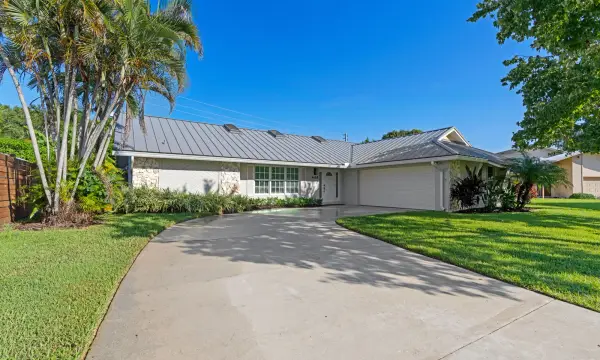4456 Nicole Circle, Jupiter, FL 33469