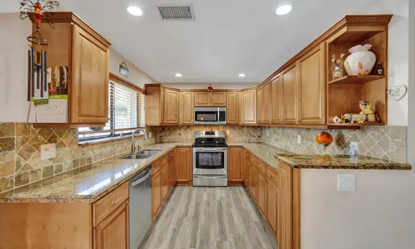 9355 NW 18th Drive, Plantation, FL 33322