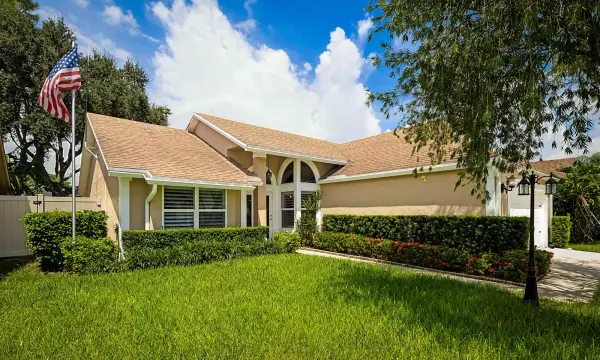 12981 Blue Lake Drive, Wellington, FL 33414