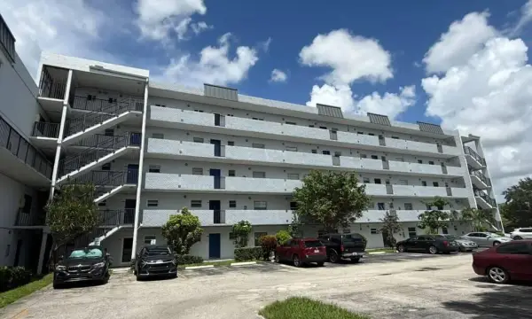 7521 NW 16th Street 4407, Plantation, FL 33313