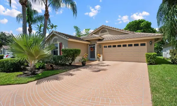 4150 Manor Forest Trail, Boynton Beach, FL 33436