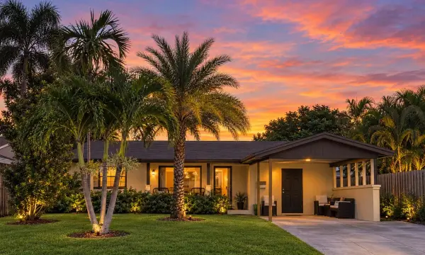 360 NE 56th Street, Oakland Park, FL 33334