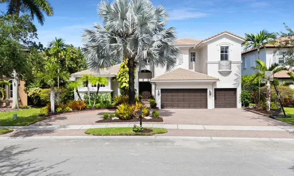 7649 NW 117th Lane, Parkland, FL 33076