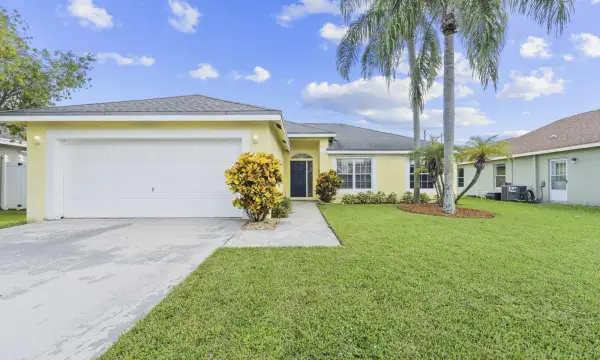 6242 Terra Rosa Circle, Boynton Beach, FL 33472