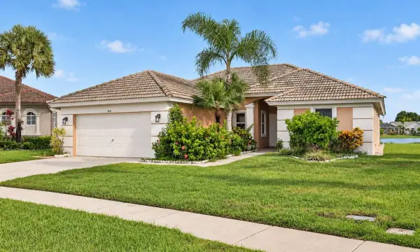 3281 Harness Circle, Wellington, FL 33449