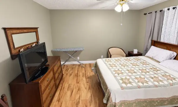 3810 Via Poinciana 303, Greenacres, FL 33467
