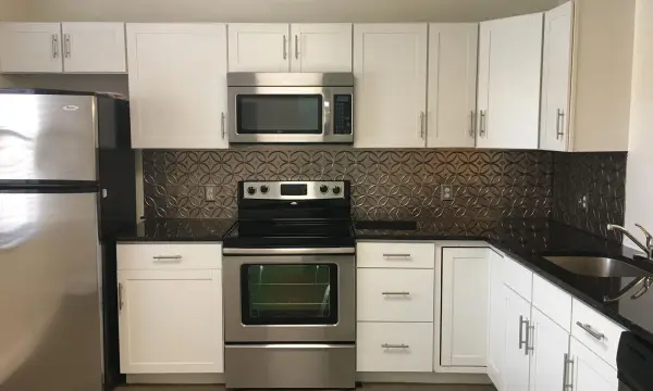 2007 W Lakeview Drive W, Royal Palm Beach, FL 33411