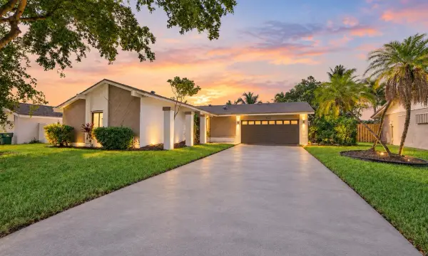 11905 Sailboat Drive, Cooper City, FL 33026