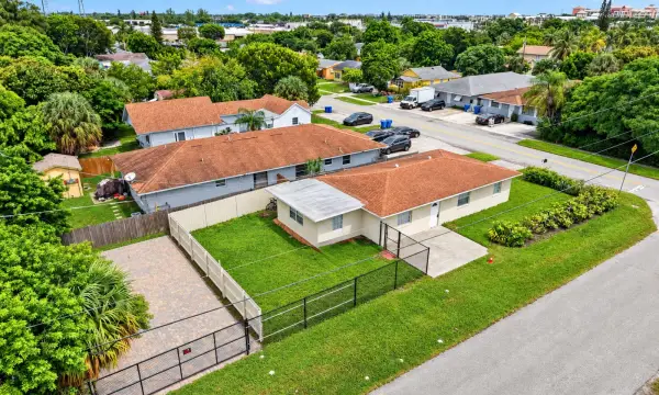 603 N Broadway, Lantana, FL 33462
